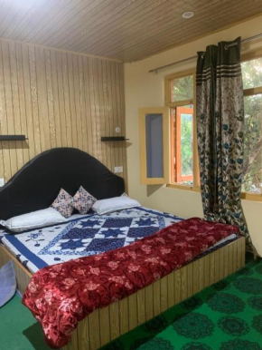 Shahjee lodge